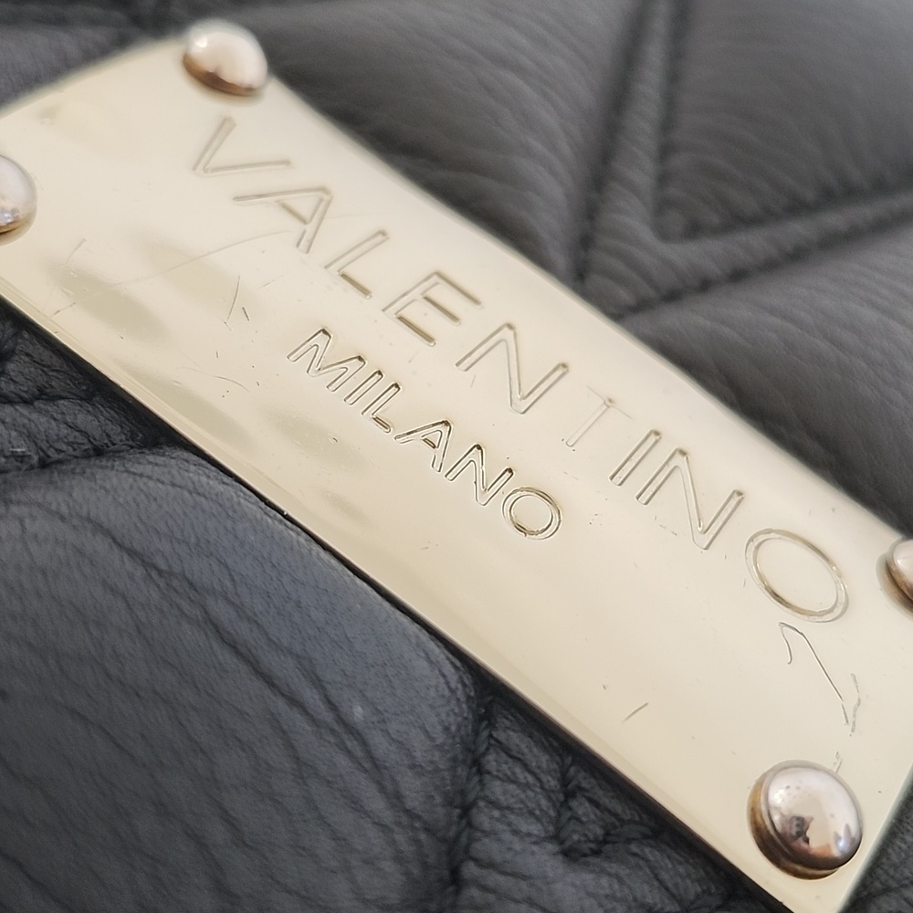 Valentino Black Quilted Leather Shoulder Bag With Removable Chain Straps 10x 7 - Picture 16 of 16